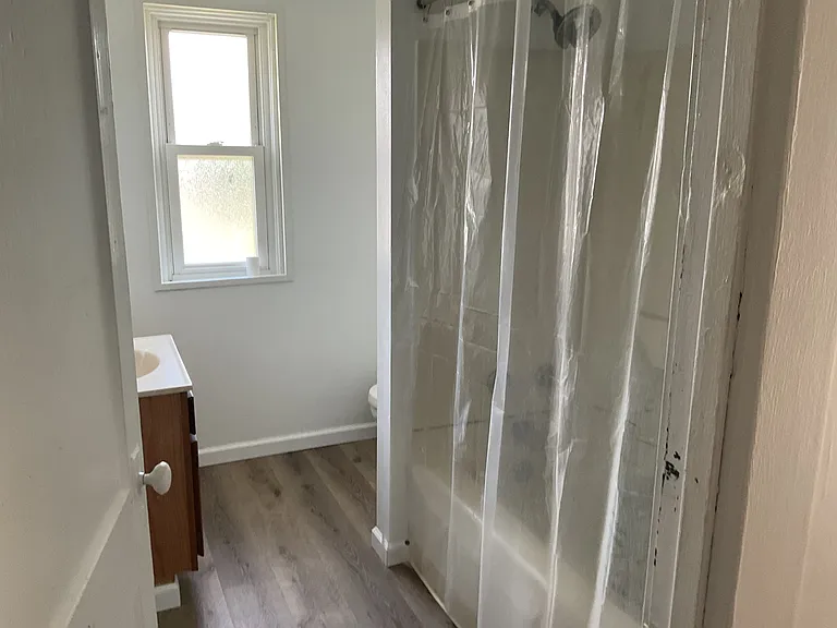 320 Main St #2 — Photo 7