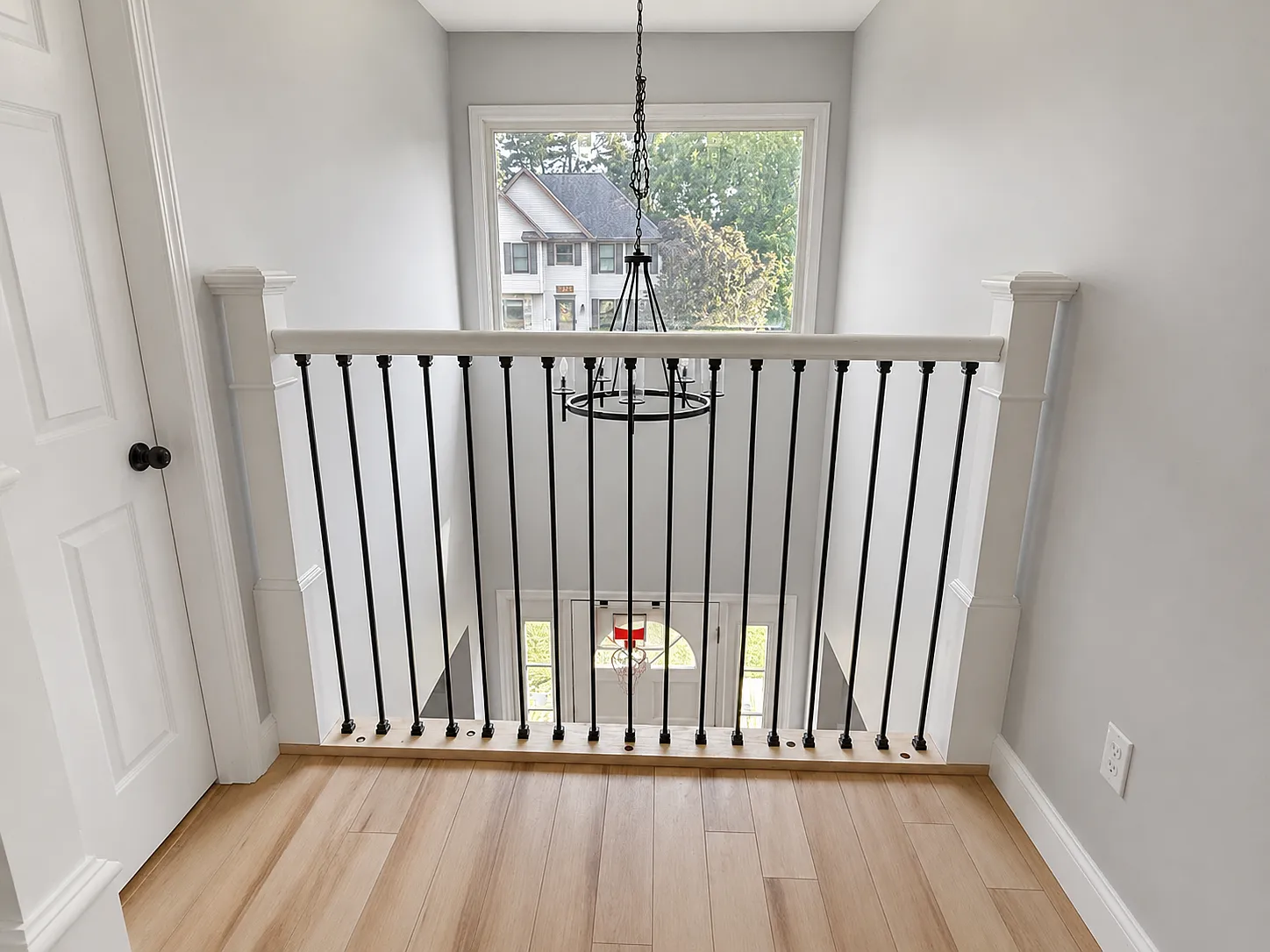 3 bed, 3008 sqft, $3,200 — Photo 4