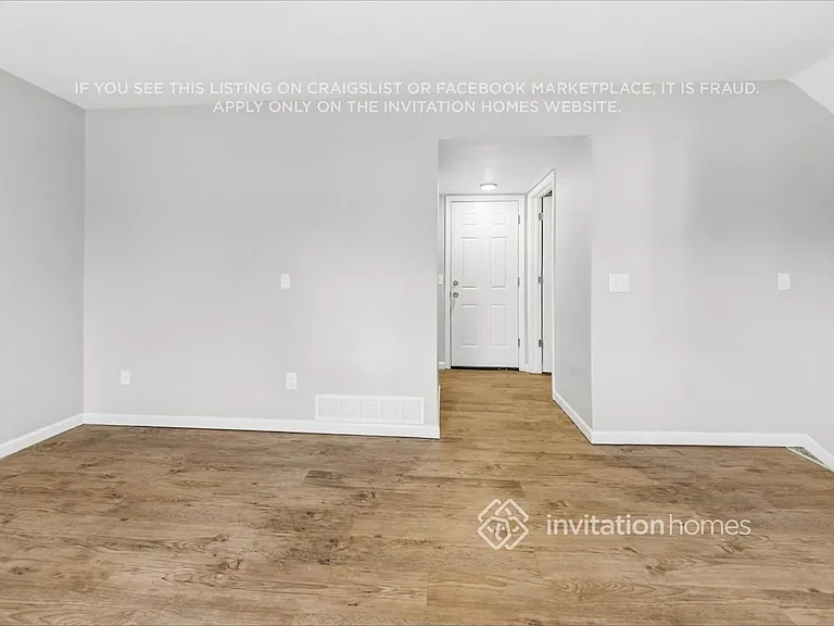 1452 Canoe Creek Dr — Photo 10