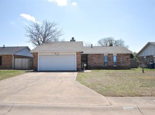 917 E Krayler Ave, Stillwater, OK 74075