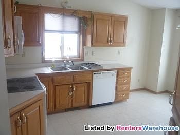 3rd image of 508 Dogwood St SW