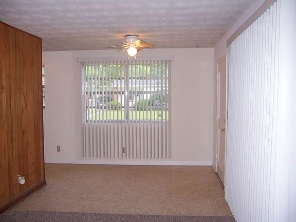 Light & Bright Dining Rm