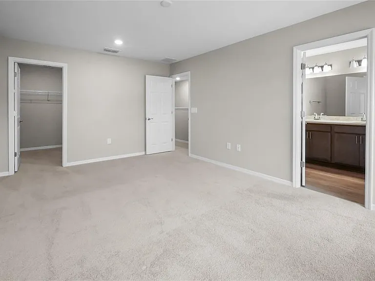 2726 Idyll Lakes Cir — Photo 9