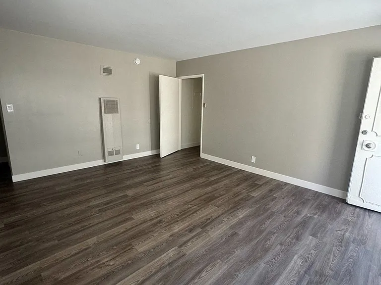822 N Austin Ave — Photo 8