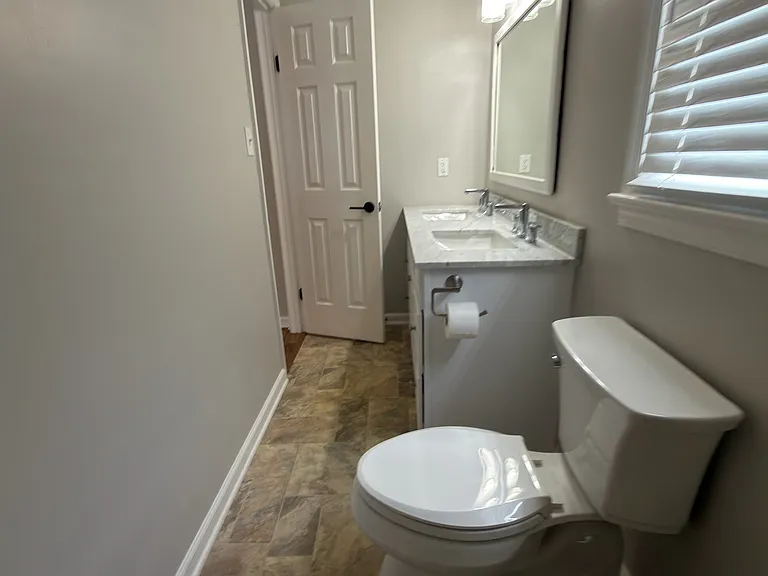 1106 Mill Lake Quarter — Photo 18