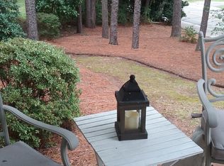 2606 S Edgewater Dr, Fayetteville, NC 28303