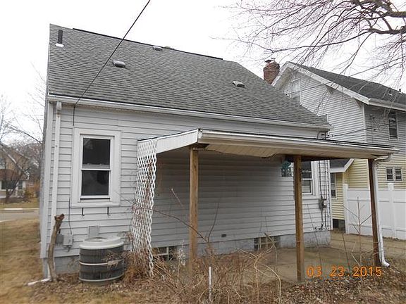 2nd image of 362 Mission Dr