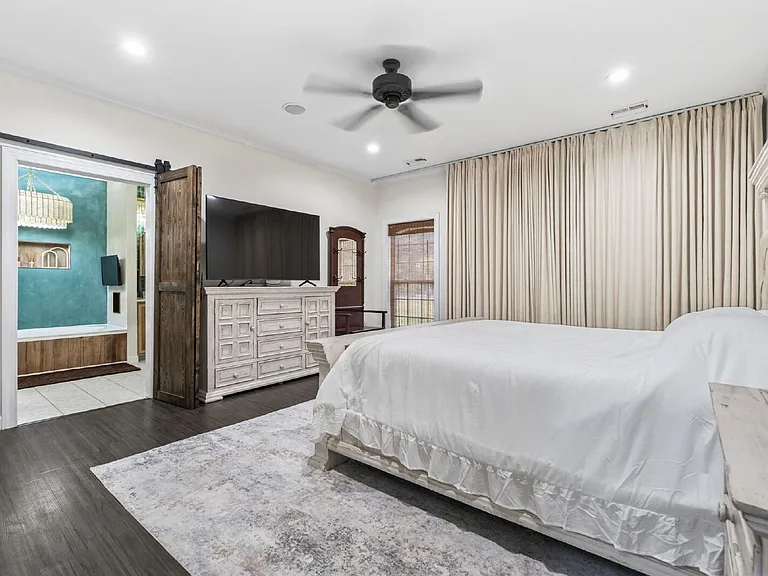 6125 R C Sarvis Ln — Photo 23