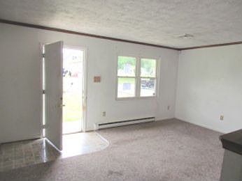 5th image of 214 Sanderling Ave