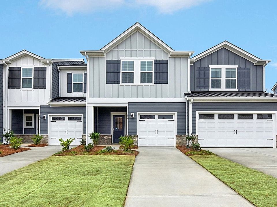 Welcome to the Amber floorplan at a Meritage Homes community in Charlotte, NC.