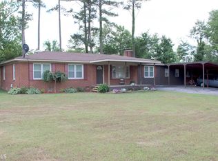 13 Henson Rd SW, Cave Spring, GA 30124