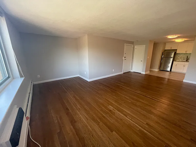 517 Washington St #3 — Photo 11
