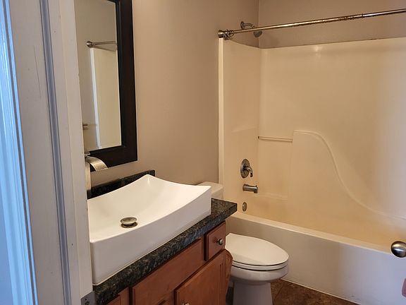 2nd image of 3947 N Davencourt Loop