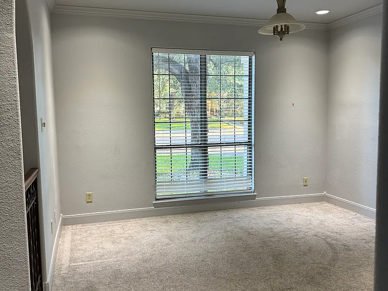2407 Williams Ct — Photo 4