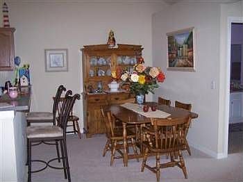 3rd image of 1366 Cotswold Ln #10