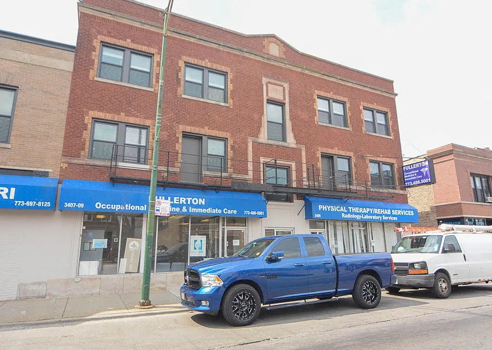 3407 W Fullerton Ave #D4