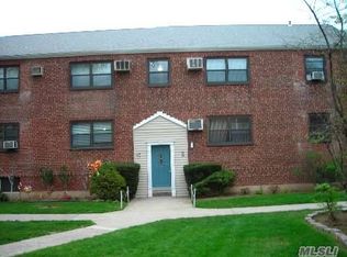 8935 151st Ave, Howard Beach, NY 11414