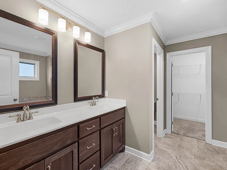 38 Garrison Dr — Photo 10