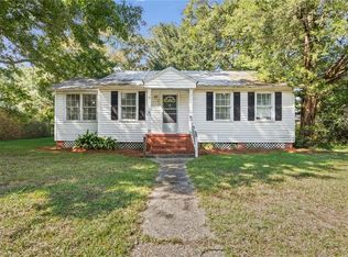 97 Grant St, Chickasaw, AL 36611