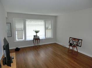 3043 Sangamon St, Steger, IL 60475