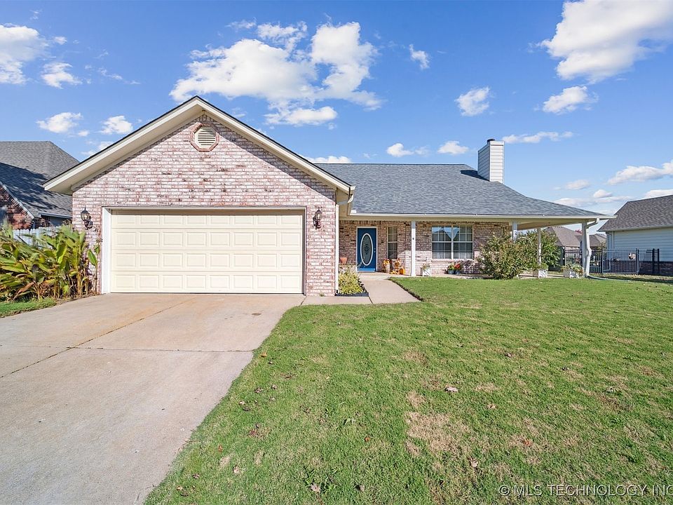 1st image of 8047 Vintage Trace Dr