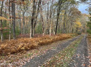 LOT 8 Whispering Oaks Rd, Greeley, PA 18425