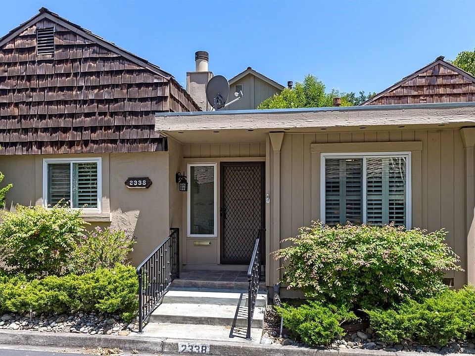 1st image of 2338 Park Ave