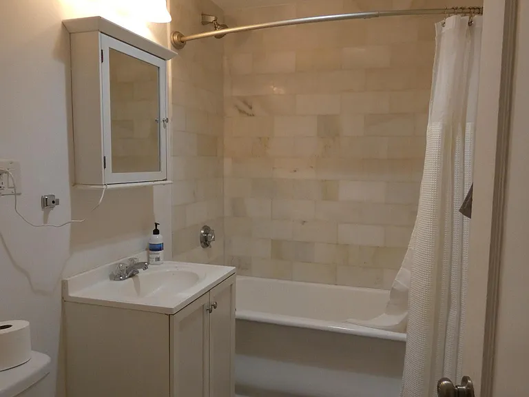 464 Commonwealth Ave #403 — Photo 4