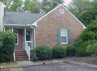 702 Lamboil St, Mauldin, SC 29662