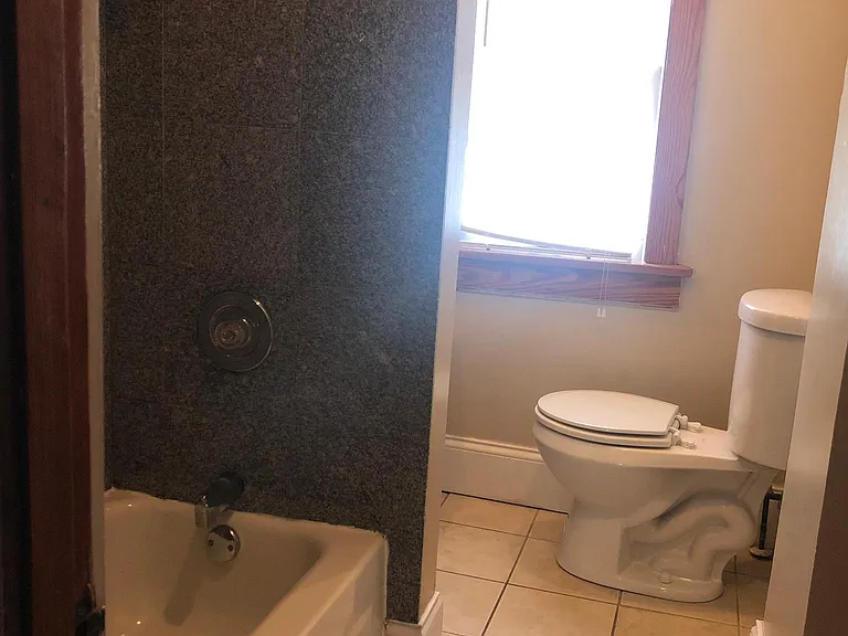 2nd floor bathroom