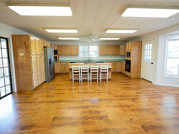 5th image of 500 Bowman Rd