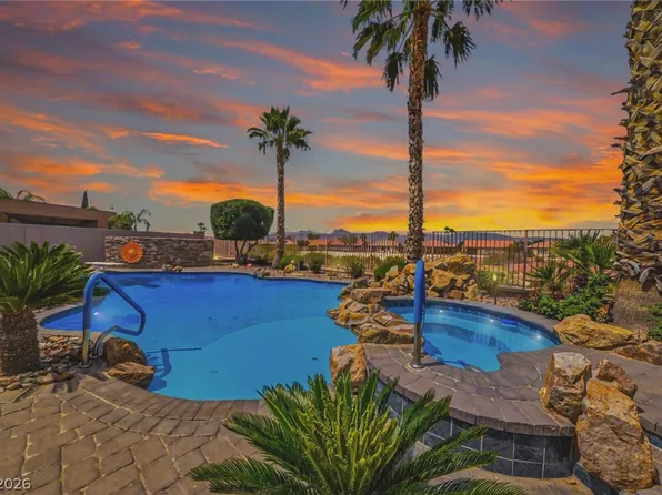 8133 Bay Dunes St, Las Vegas, NV 89131