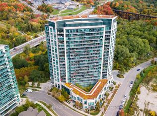 160 Vanderhoof Ave #504, Toronto, ON M4G0B7