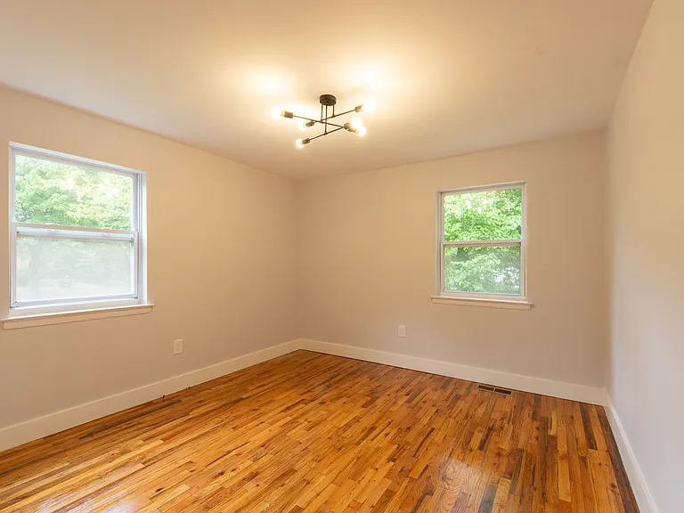 River Edge Apartments — Photo 93