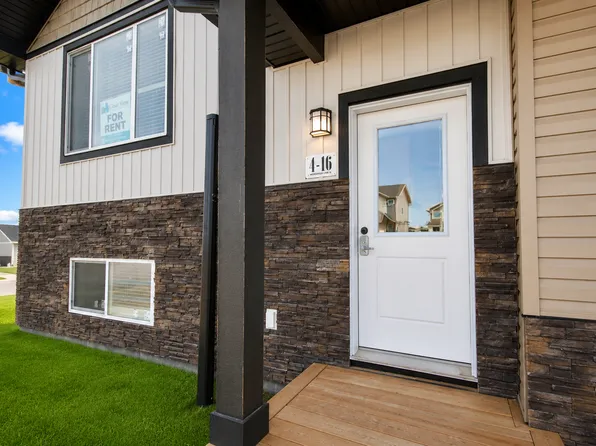 11 Rivergrove Ln W #2, Lethbridge, AB T1K 5X5