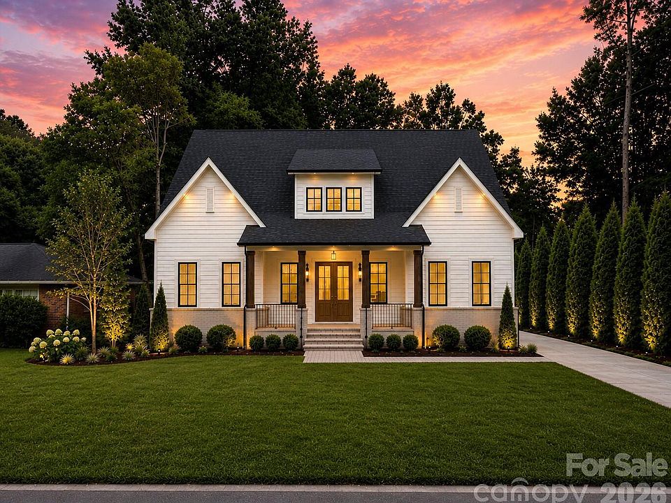 1st image of 4647 General Pershing Dr