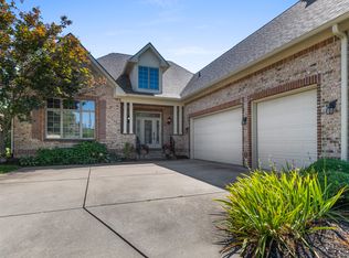 12067 Edgefield Dr, Fishers, IN 46037
