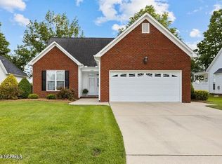1516 Thayer Dr, Winterville, NC 28590