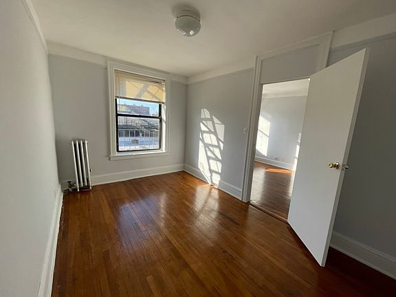 3rd image of 31-18 Newtown Ave #4C