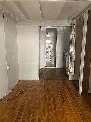 5th image of 536 E 89th St APT A