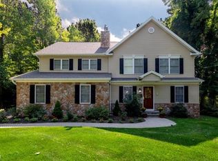 442 Mountain Ave, Berkeley Heights, NJ 07922