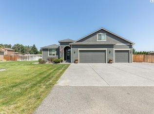 8517 Whipple Dr, Pasco, WA