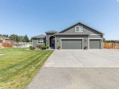8517 Whipple Dr, Pasco, WA, 99301