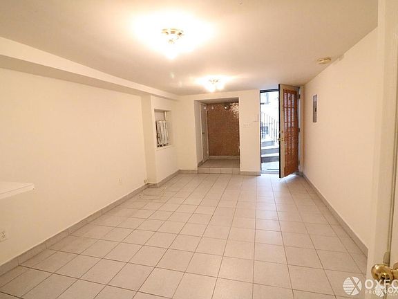 2nd image of 220 E 74th St APT 4R