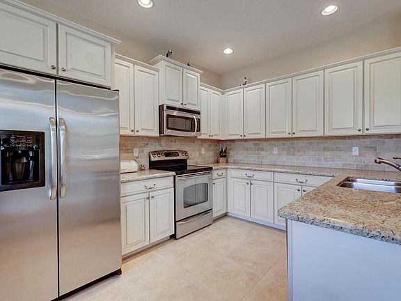 2nd image of 4208 NW Burr Oak Ct