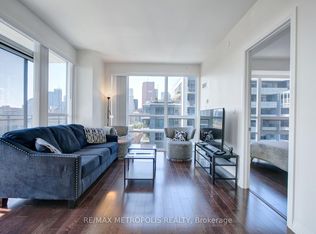 460 Adelaide St E #2015, Toronto, ON M5A0E7