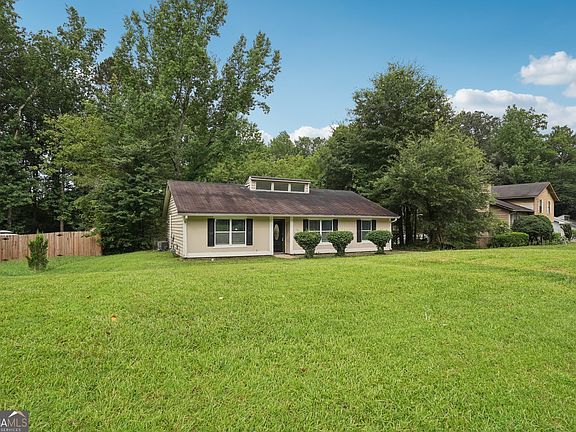 4th image of 7335 Connell Rd