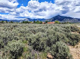 17 Cresta De La Luna Rd, El Prado, NM 87529