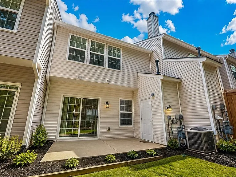 1745 Kilmington Ct — Photo 26