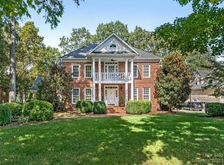 5216 Sunningdale Dr, Charlotte, NC 28277